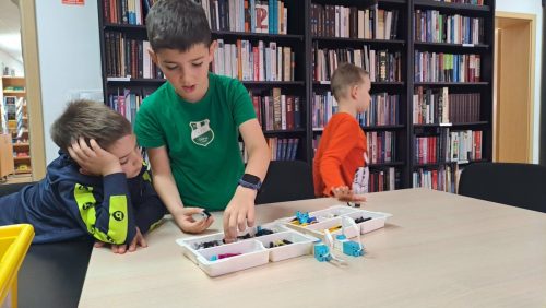 678348945 1388428106653424 7435466056340424300 n